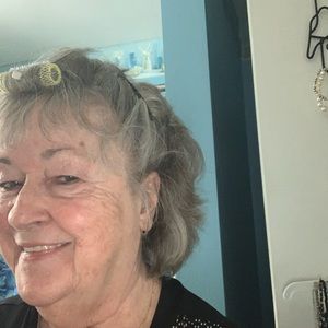 Meet your Posher, Kaye